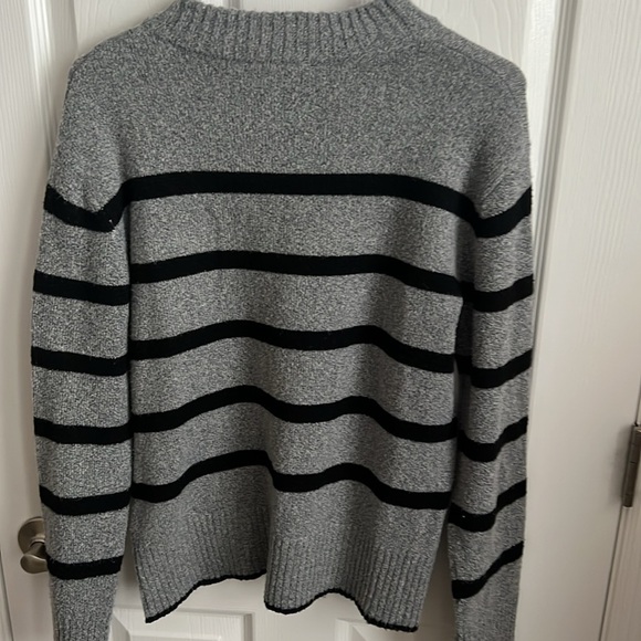 Ladies Workshop size‎ small cozy striped sweater - Picture 5 of 7